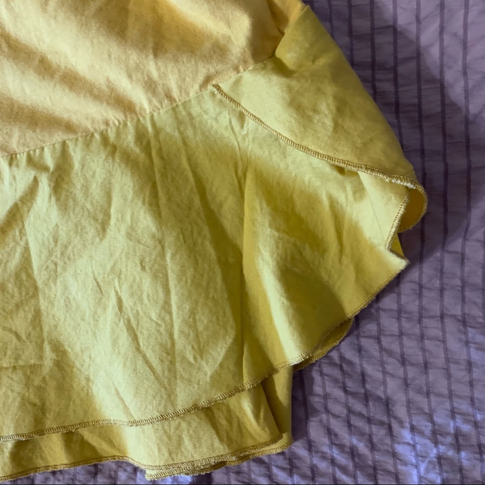Yellow top - Picture 8 of 8